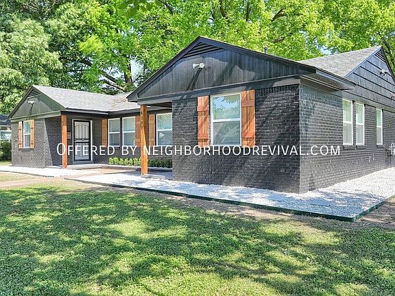3rd image of 4142 Meadow Dr