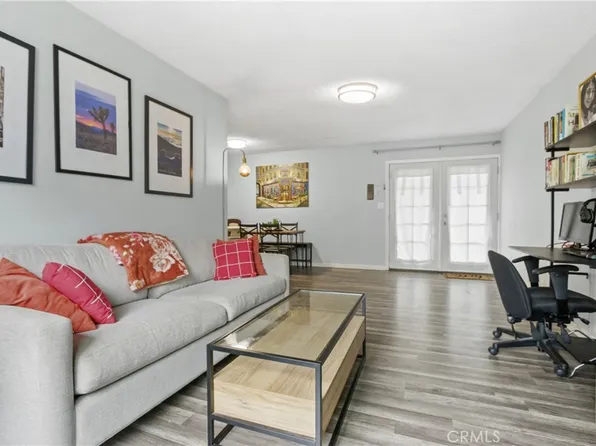 611 S Orange Ave APT 10, Santa Ana, CA 92701