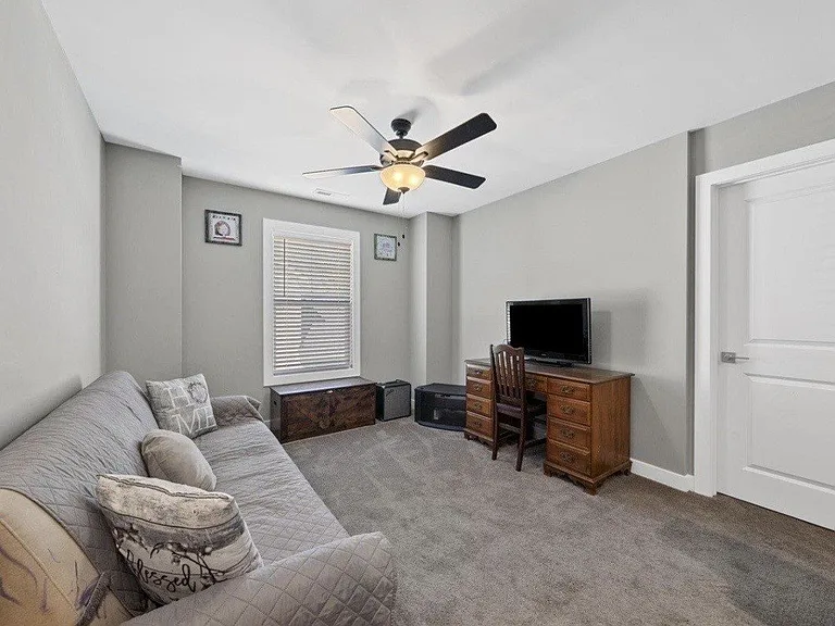 9351 Woodgate Cir — Photo 6