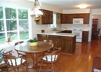 Kitchen with Breakfast Area w/ Bowed Window
