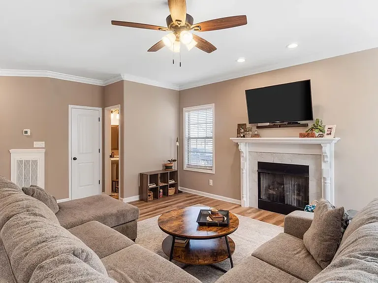 1151 Terraceside Cir — Photo 11
