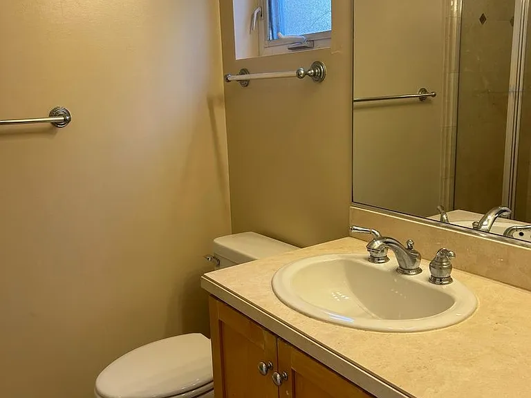 6645 Esplanade — Photo 32
