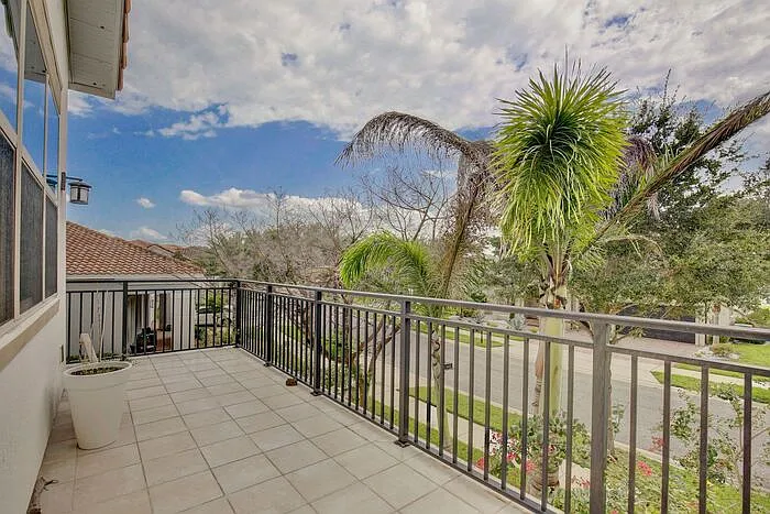 10822 Mobberley Cir — Photo 38