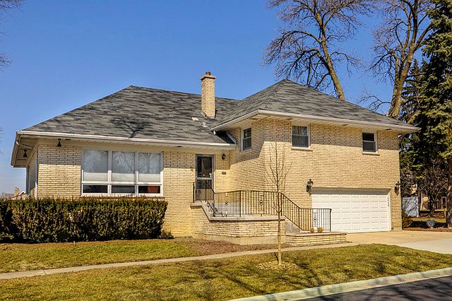 1st image of 2959 Buckingham Ave