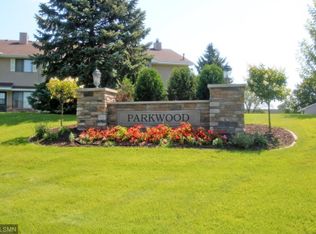 7405 Vinewood Way, Maple Grove, MN 55311