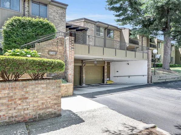 27333 Arborway Rd Unit 42, Southfield, MI 48033