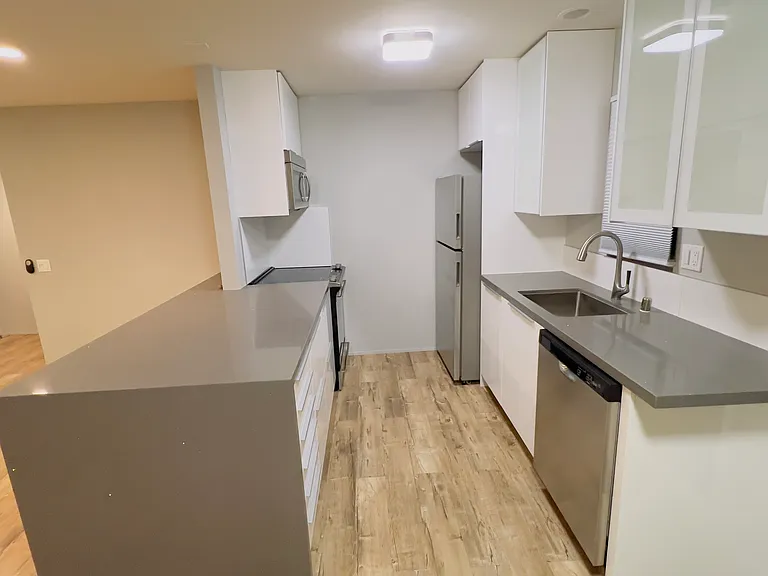 4511 Oregon St #1 — Photo 34