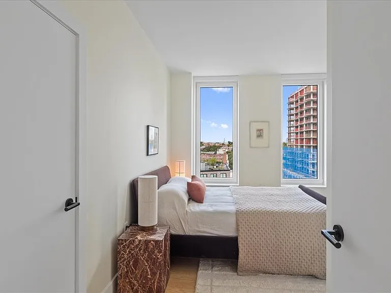 420 Carroll St #1402 — Photo 4