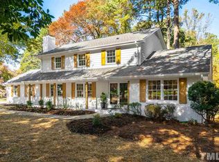 207 Briarcliff Ln, Cary, NC 27511