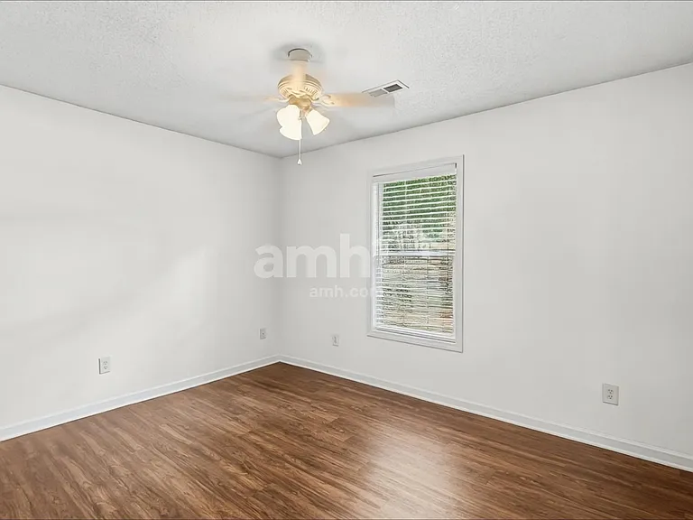 213 Fiddlers Knoll Ct — Photo 16