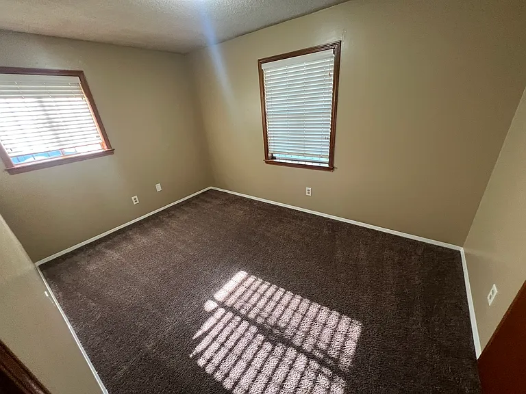611 Frayser Dr — Photo 11