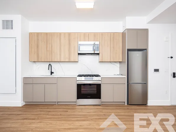 2230 Cropsey Avenue image 1 of 66