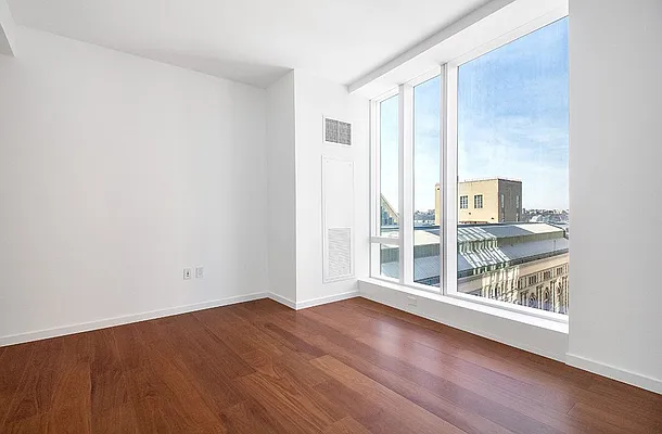 Rented by Keller Williams NYC | media 22