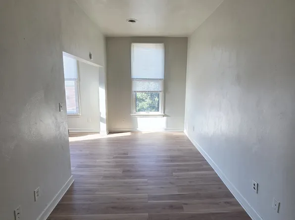 1221 S Jefferson St #8, Roanoke, VA 24016