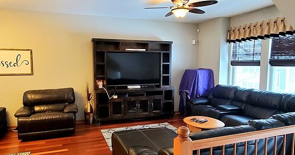 5th image of 1215 Tuscany Dr