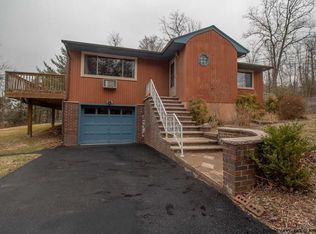 120 Stevens St, Kerhonkson, NY 12446