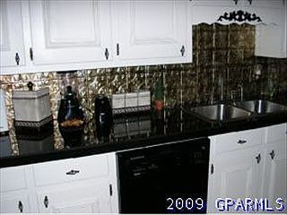 2nd image of 107 Lee St
