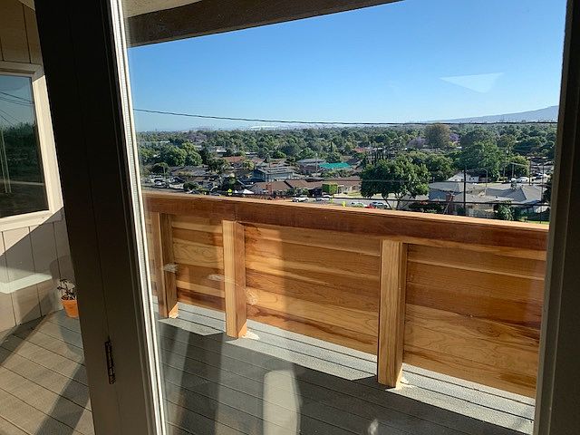 Living room balcony with city views