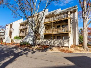 800 Bearses Way APT 3SF, Hyannis, MA 02601