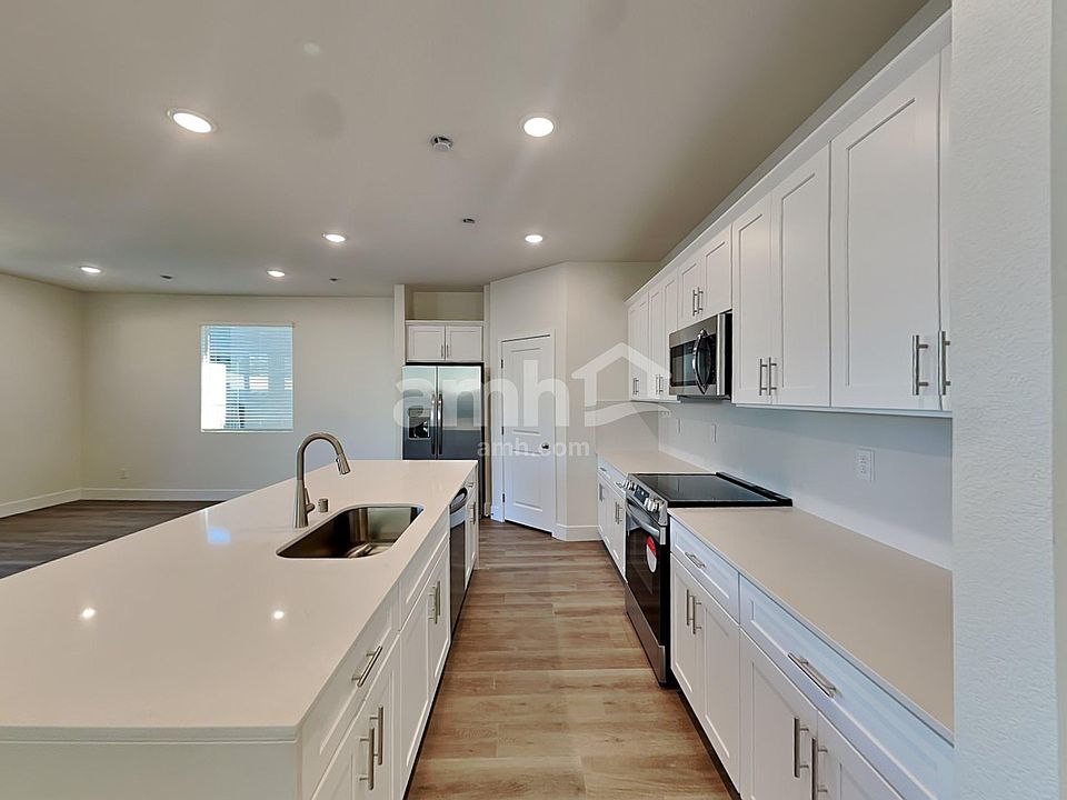 みーみゃん 8930 Dwarf Chin Ave, Las Vegas, NV 89178 | Zillow