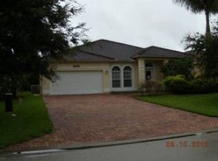 2050 Morning Sun Ln, Naples, FL 34119