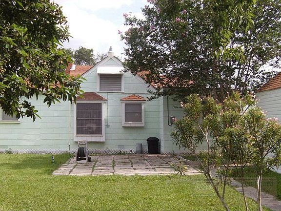 3rd image of 617 Virginia Ave