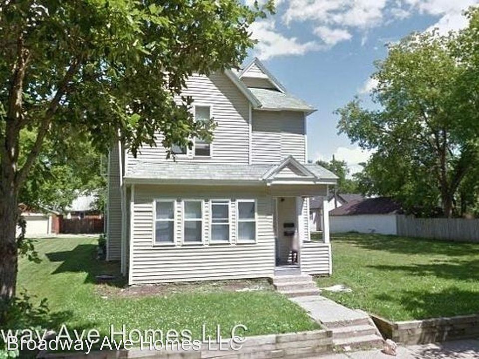 1st image of 2708 Bryant Ave N