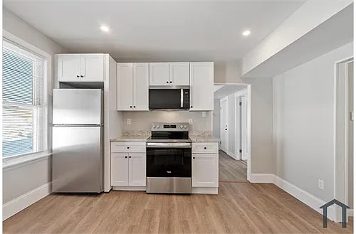 47 Walnut St #F2 Photo 1
