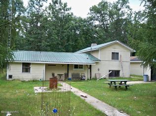 6214 N Irons Rd, Irons, MI 49644