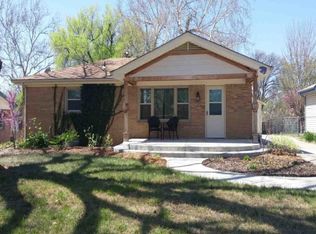 611 N Highland Park Dr, Mulvane, KS 67110