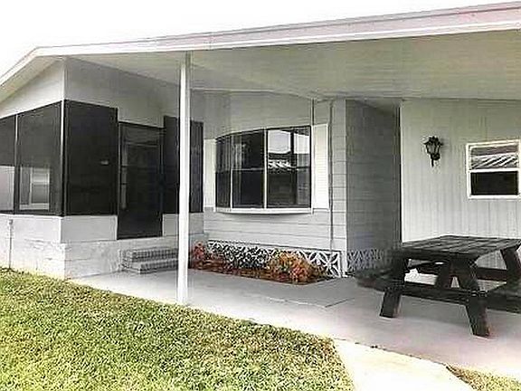 2nd image of 1935 Carnoustie Ct #444