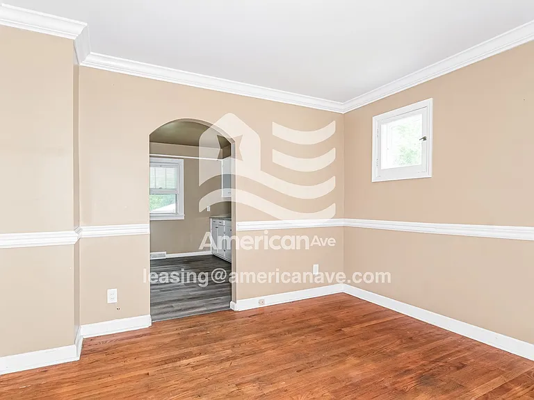 1457490_003_living_room_3.jpg