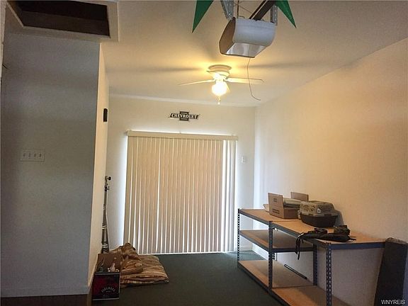 5th image of 334 Brookwood Dr