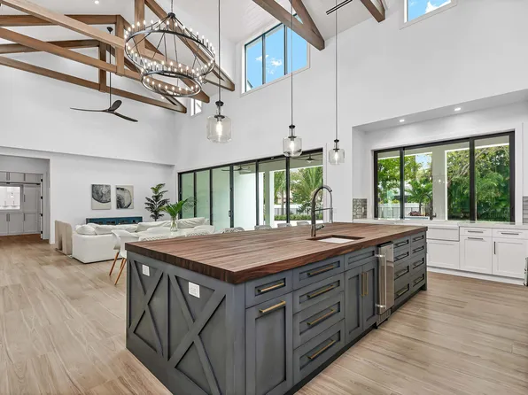 5650 Shirley Drive, Jupiter, FL 33458