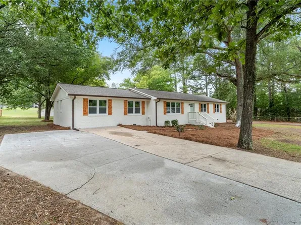 104 Ridgewood Rd, Cedartown, GA 30125