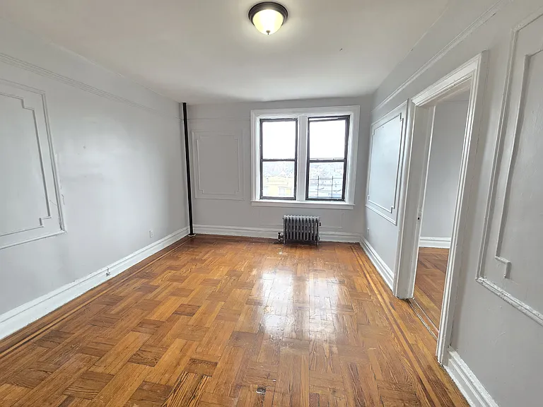 160 Ellis Ave #409 — Photo 4