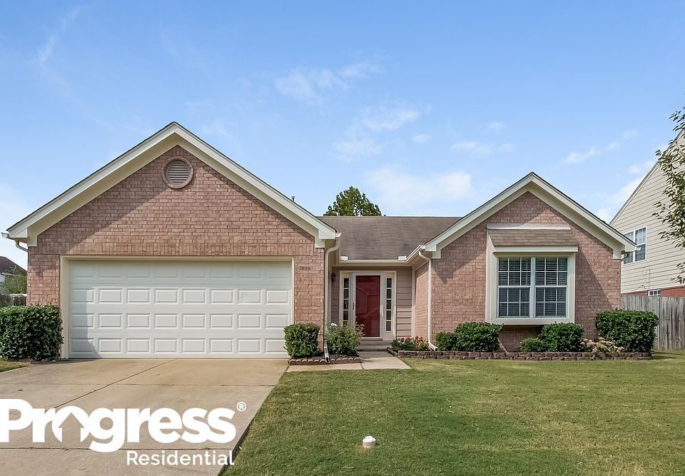 1st image of 7399 Fox Creek Dr
