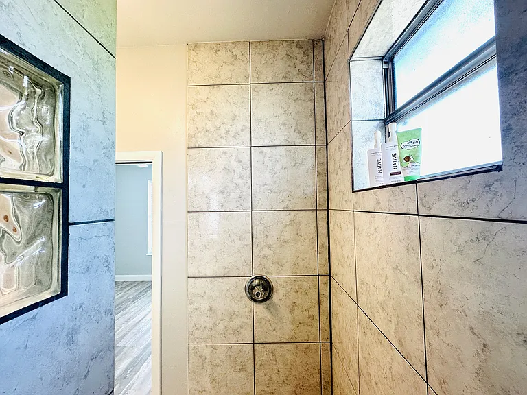 Upstairs Master Walk In Shower
