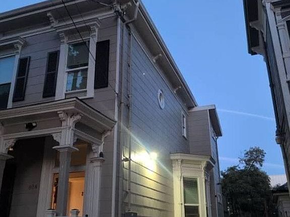 2nd image of 814 Henry St