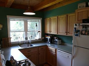 3rd image of 237 Sugar Glen Dr