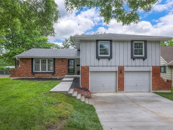 10528 Oak St, Kansas City, MO 64114