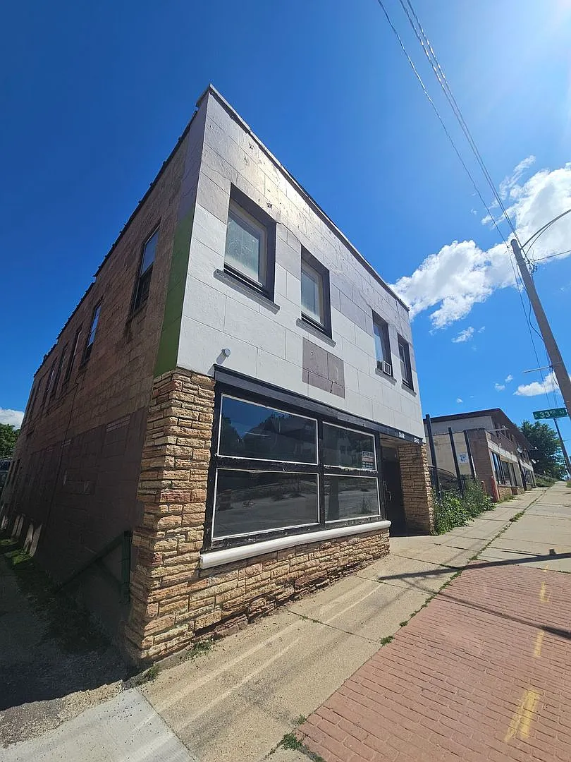 3240-3242 W. National Ave. (Store Front & Rooming House) — Photo 1
