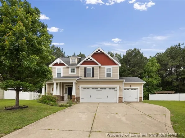 231 Snipe Ct, Raeford, NC 28376