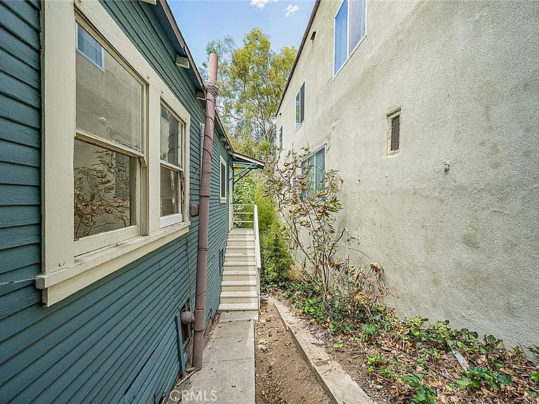 3322 Hamilton Way — Photo 22