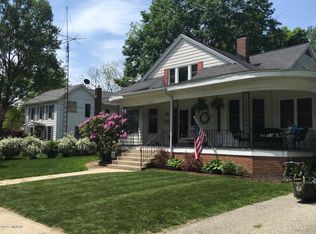 122 S Detroit St, Buchanan, MI