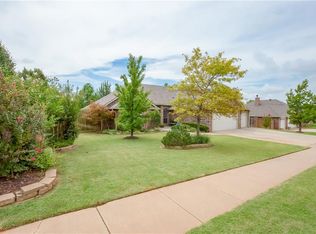 216 NW 160th Ter, Edmond, OK 73013