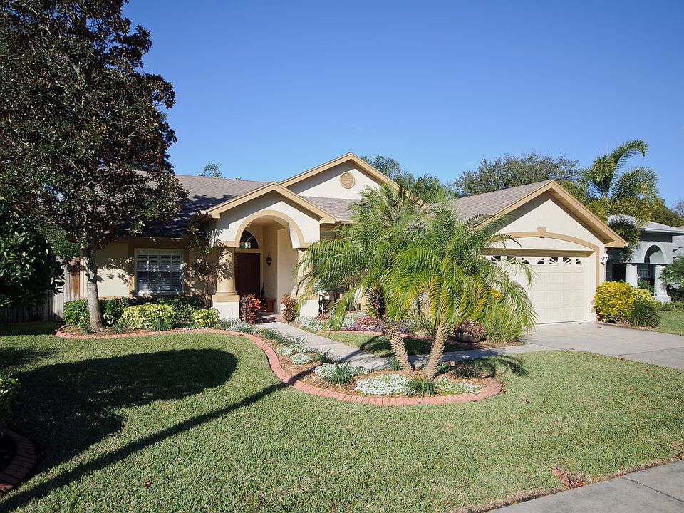 1st image of 746 Wildflower Dr