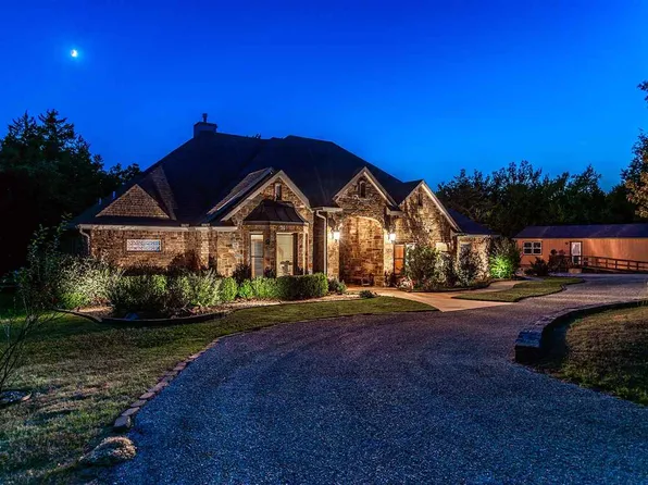 3223 Live Oak Ln, Stillwater, OK 74075