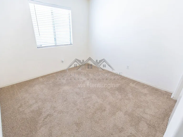 21162 E Aspen Valley Dr — Photo 29