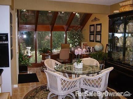 Breakfast room and Office